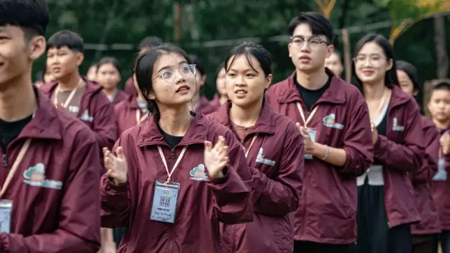 Maroon Team Names